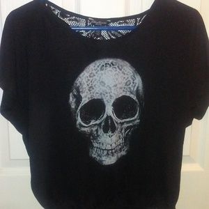 Sheer  skull top